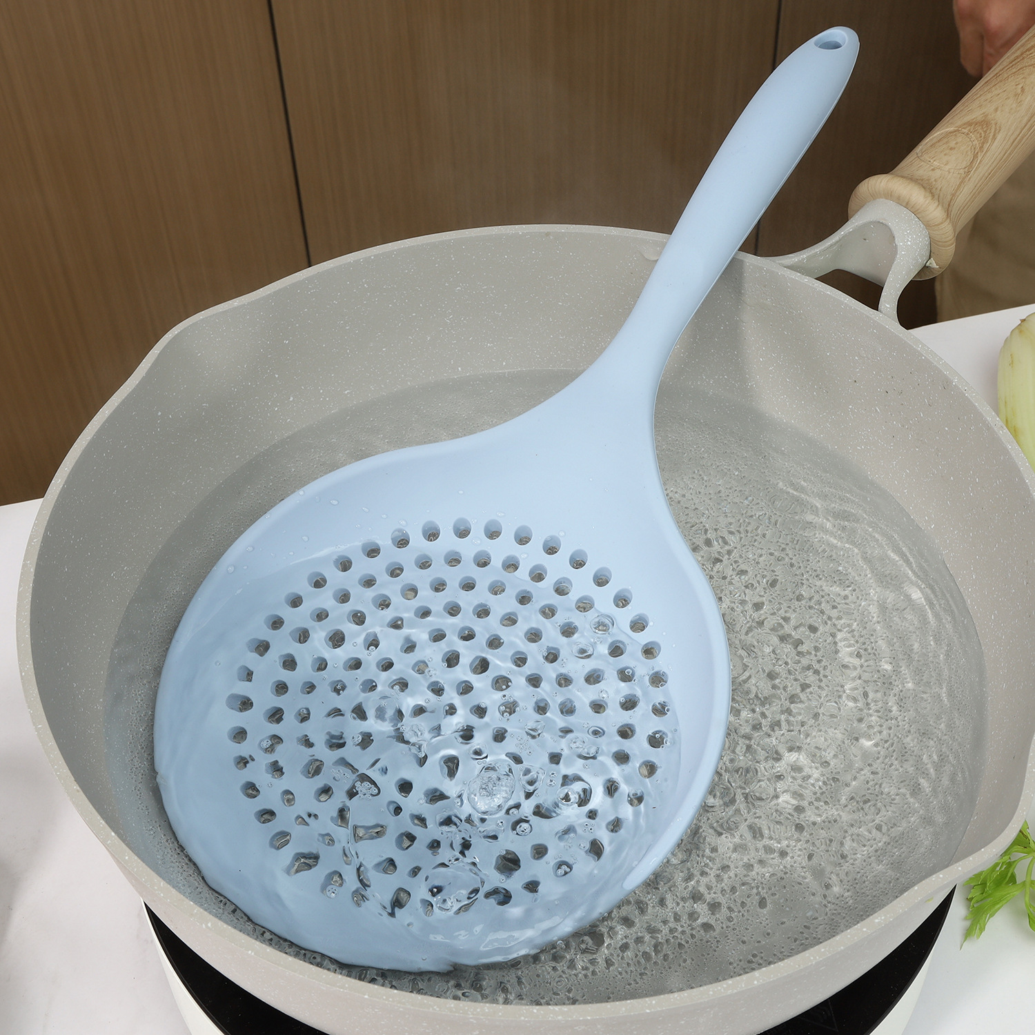 硅膠廚具，硅膠制品是否可以引領(lǐng)潮流